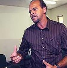 Alemão tem nova chance na carreira