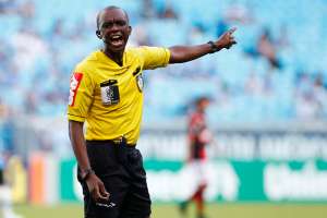 Semifinal do Paulistão tem árbitro que dá sorte ao São Paulo; Veja escala!