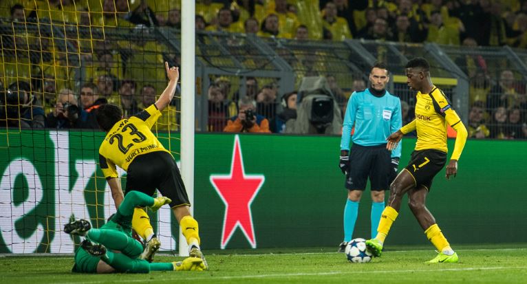 Em jogo adiado após explosões, Monaco vence Borussia fora e abre vantagem na Liga