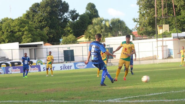 PIAUIENSE: Altos vence clássico diante do Picos e se isola na liderança
