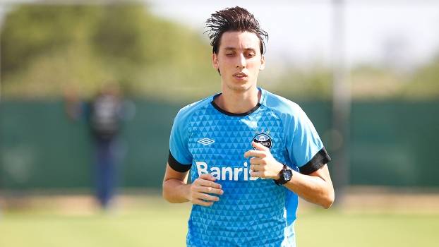 Gaúcho: Geromel volta a correr no gramado, mas ainda é dúvida no Grêmio para semi
