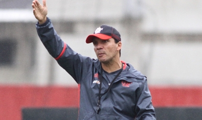 Carioca: Zé Ricardo ganha tempo para achar substituto de Diego