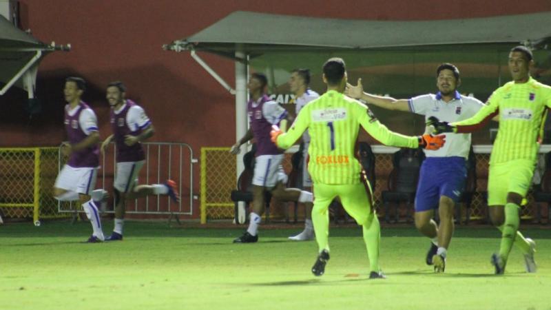 Paraná x Vitória – Focado na Copa do Brasil, Tricolor quer confirmar vantagem ganha na ida