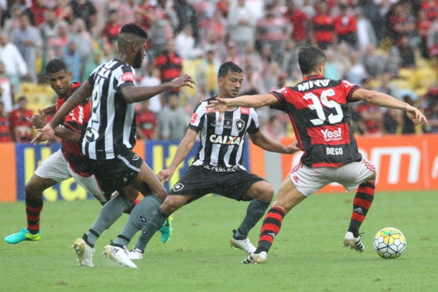 Flamengo e Botafogo fazem uma das semifinais do Campeonato Carioca