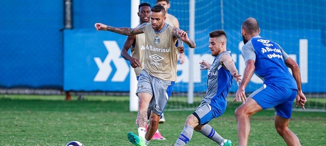 Grêmio treina pênaltis e encerra preparação para a semifinal do Gaúcho