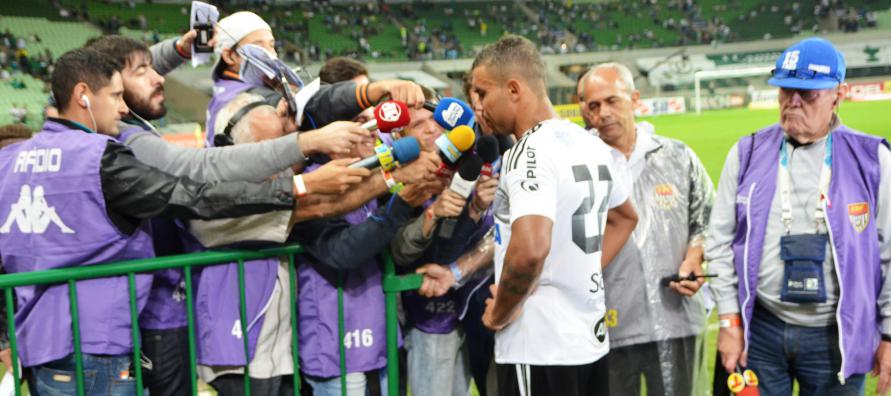 William Pottker foi o mais assediado pela Imprensa em São Paulo. Foto: Renato Pereira