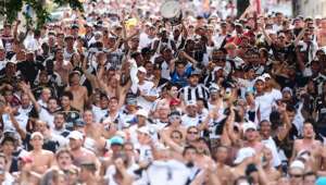 Com 'vaquinha', ponte-pretanos prometem ajudar na premiação em caso de título