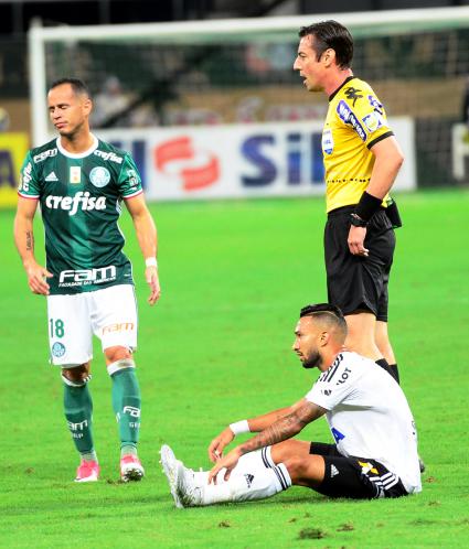 Clayson: exemplo de aplicação e condição técnica