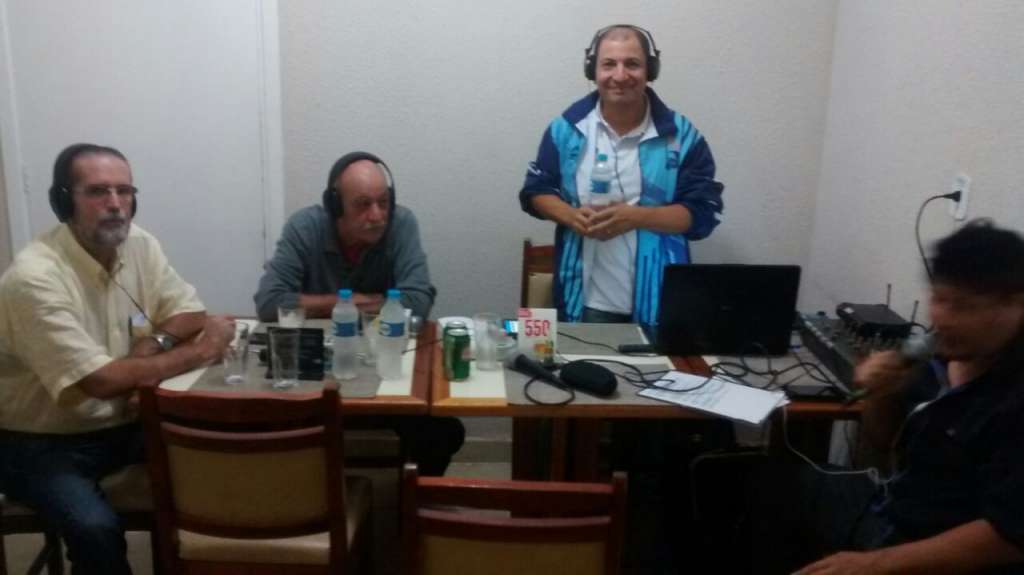 Debate de alto nível teve a deliciosa pizza do Dadá