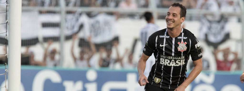 Rodriguinho festeja grande atuação com 2 gols, mas lamenta não poder jogar final