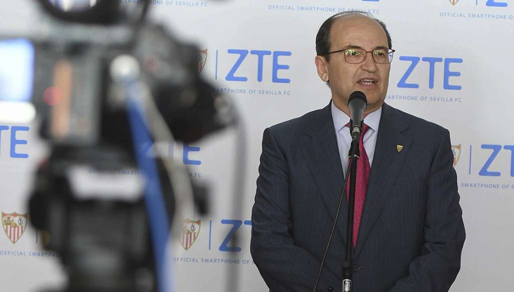 'Ou a multa, ou tem um ano a mais, porque nós estamos muito contentes com ele', disse o presidente do Sevilla