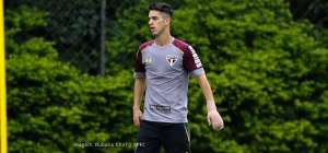 Thomaz garante entender metodologia de Ceni e vê São Paulo com um grupo forte