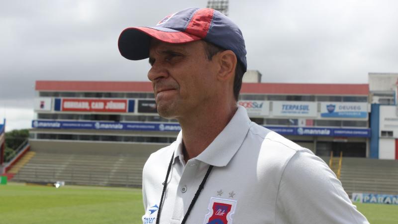 Série B: Wagner Lopes deixa Paraná, que já anuncia novo treinador