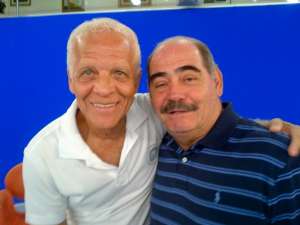 Em encontro de amigos, Rivellino e Ademir da Guia celebram os 100 anos do Dérbi