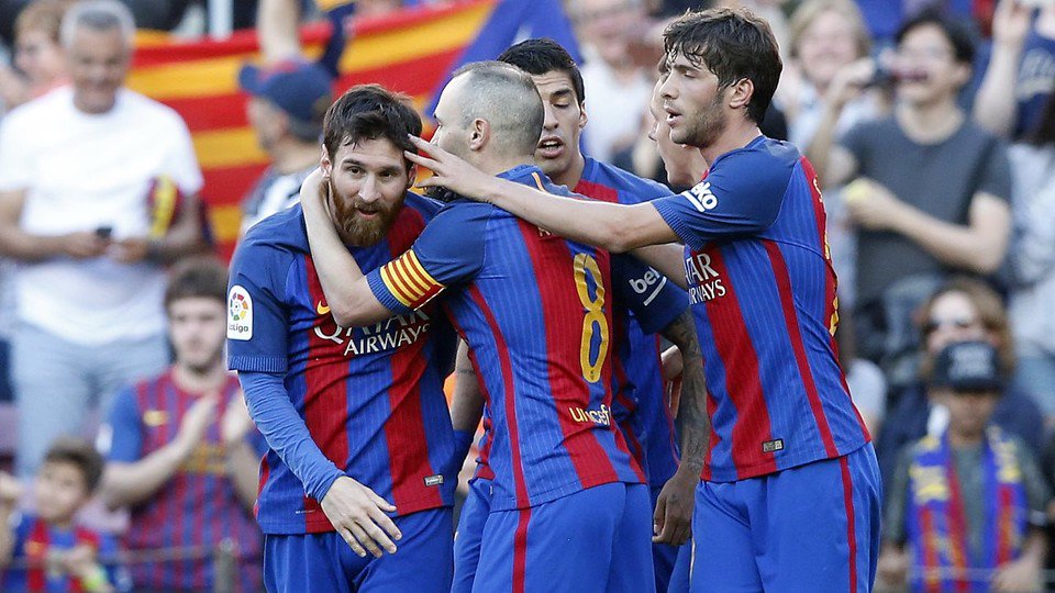 Com ótimas atuações de Messi, Neymar e Suárez, o Barcelona goleou o Villarreal por 4 a 1 
