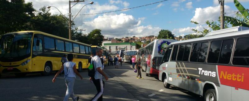 Paulista A2: Torcida do Leão desperta e faz caravana com 32 ônibus até o ABC