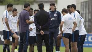 Corinthians encerra preparação para final e concentra todos jogadores disponíveis