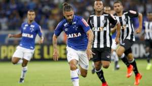 Futebol brasileiro tem tarde de domingo de decisões estaduais por todo o País