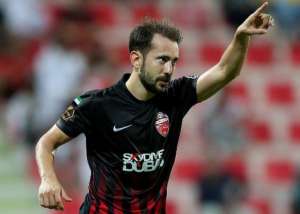 Cuca pede e Palmeiras tenta contratar 'sonho' do Fla e ex-volante do Inter