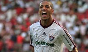 Fluminense acerta venda de atacante Samuel para clube dos Emirados Árabes