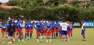 Bahia 'esquece' final e mira bom início no Brasileirão contra o Atlético-PR
