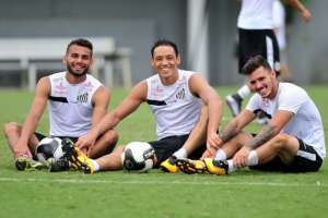 Por estabilidade financeira, Santos deve vender Zeca e Thiago Maia