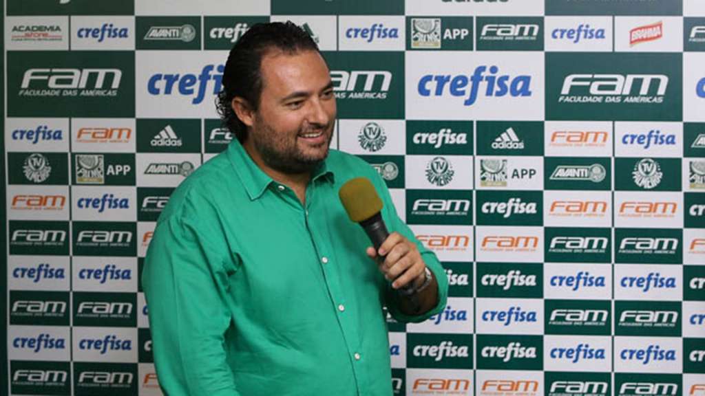 Alexandre Mattos ficou indignado com a punição imposta pela Conmebol ao Palmeiras