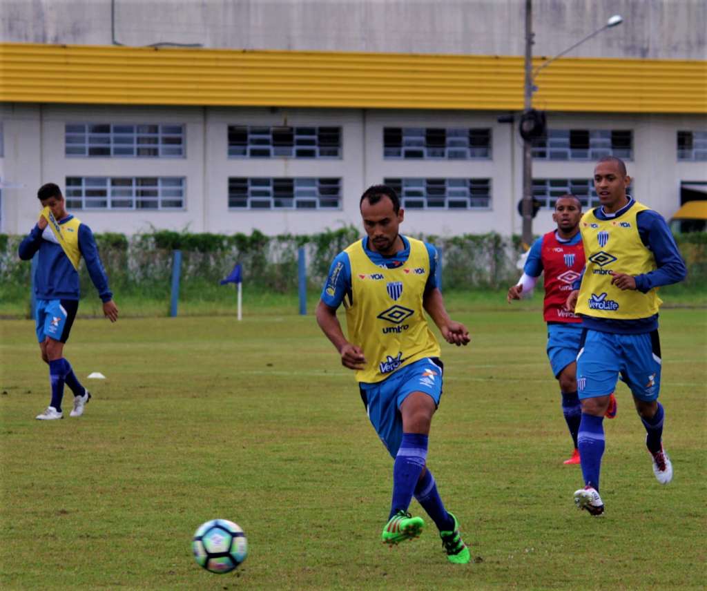 Avaí tem Simião como arma secreta pra enfrentar o São Paulo no Morumbi
