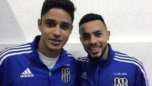 Ponte Preta oficializa Léo Artur e Claudinho: 