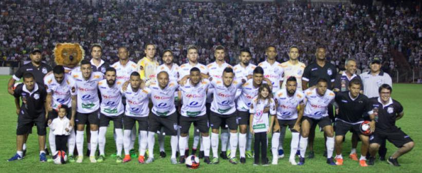 Torcida apoiou a Internacional no jogo de acesso contra o Monte Azul dentro do Limeirão