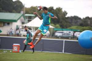 Victor Ramos quer vitória diante do Palmeiras e elogia Chape: 'No caminho certo'