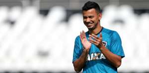 Rodrigo Lindoso exalta trabalho no Botafogo e liga o alerta no Brasileirão