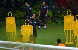 Ceni fecha treino e jogadores veem São Paulo preparado para pegar Avaí