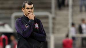 Carille confirma interesse do Corinthians no zagueiro Anderson Martins