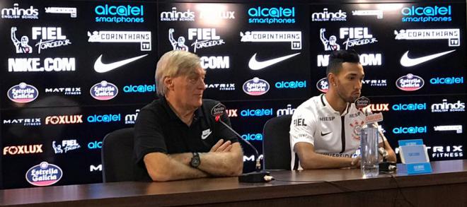 Clayson está liberado para estrear no Corinthians