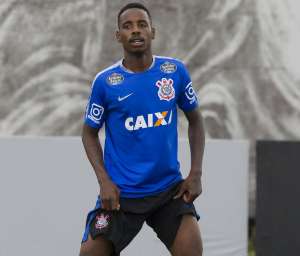 Corinthians empresta lateral Guilherme Romão para o Oeste