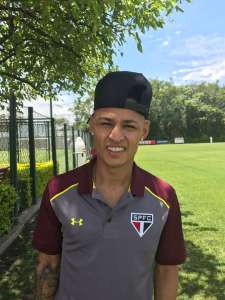 Após cinco meses de empréstimo, São Paulo devolve Neilton para o Cruzeiro