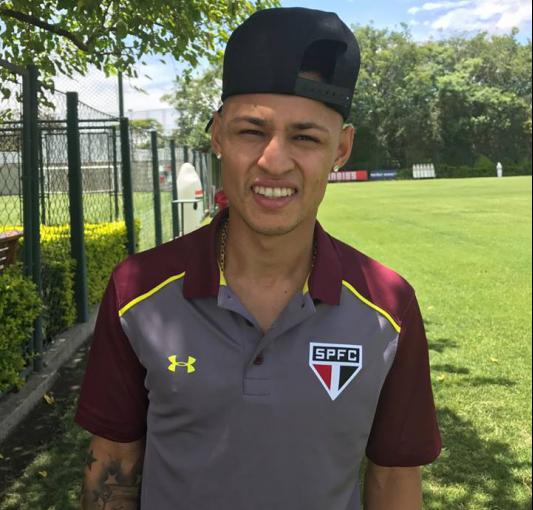 Neilton jogou pouco pelo São Paulo e é devolvido ao Cruzeiro