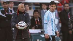 Eliminatórias: Sampaoli chega a Buenos Aires para assumir a seleção argentina