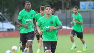 Série B: Coritiba acerta empréstimo de meia ao Londrina