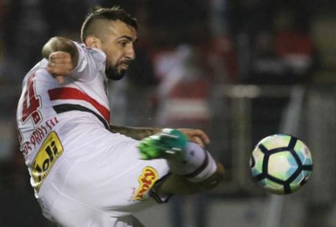 Lucas Pratto tem correspondido no São Paulo. Foto: Rubens Chiri