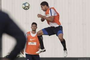 Pedro Henrique ganha nova chance para superar a desconfiança no Corinthians