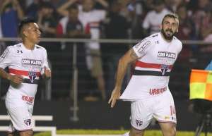 Jogadores do São Paulo dizem que vitória em clássico prova valor do elenco