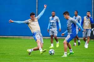 Grêmio aposta na força de seu elenco para manter a liderança do Brasileirão