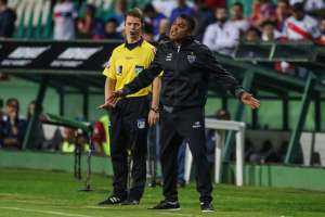 'Foi frustrante e decepcionante', diz Roger sobre empate do Atlético-MG