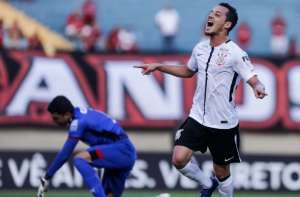 BRASILEIRÃO: Grêmio perde 100% e Ponte vacila; Corinthians e Cruzeiro lideram