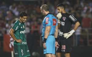Palmeiras começa semana em alerta para evitar nova eliminação