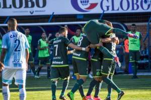 Brasileirão: Chapecoense joga para desempatar retrospecto com o Avaí