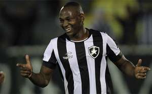 Botafogo desiste de Marcos Vinícius e esfria negociação do Cruzeiro por Sassá