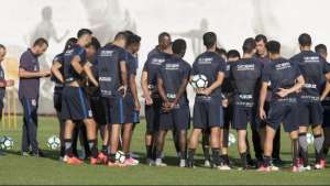 Preparador aposta em inovação para melhorar goleiros do Corinthians